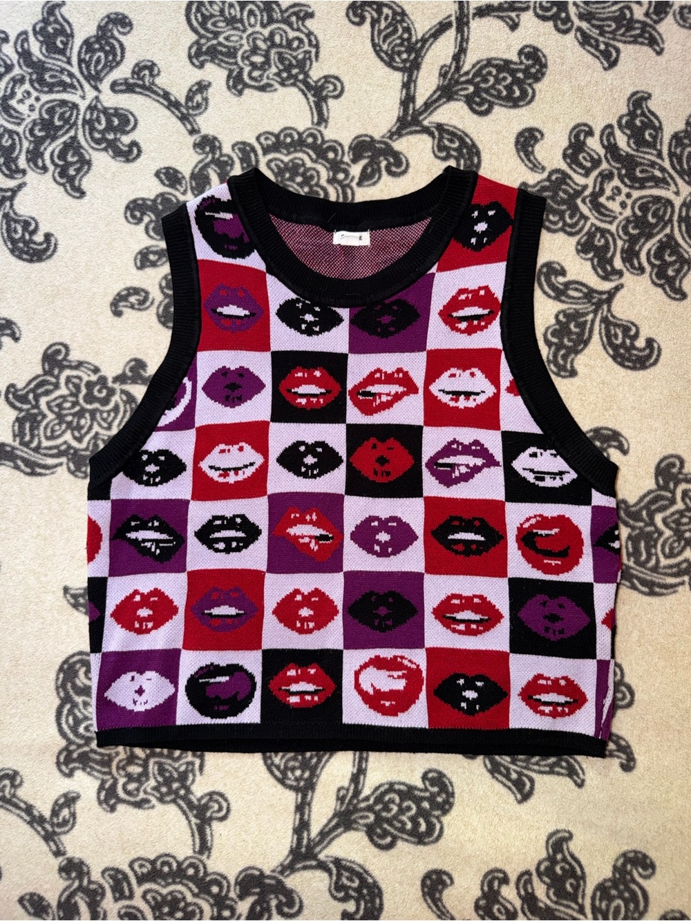 Girls' Lip-Print Knit Tank Top - Red, Purple, Black